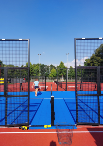 Play Padel temporarily on X now!